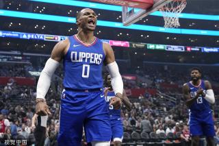 舞台上的表 舞台上的表